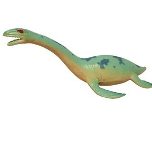 Vintage Safari Ltd. Elasmosaurus Dinosaur Figure Green Aqua Blue Spots